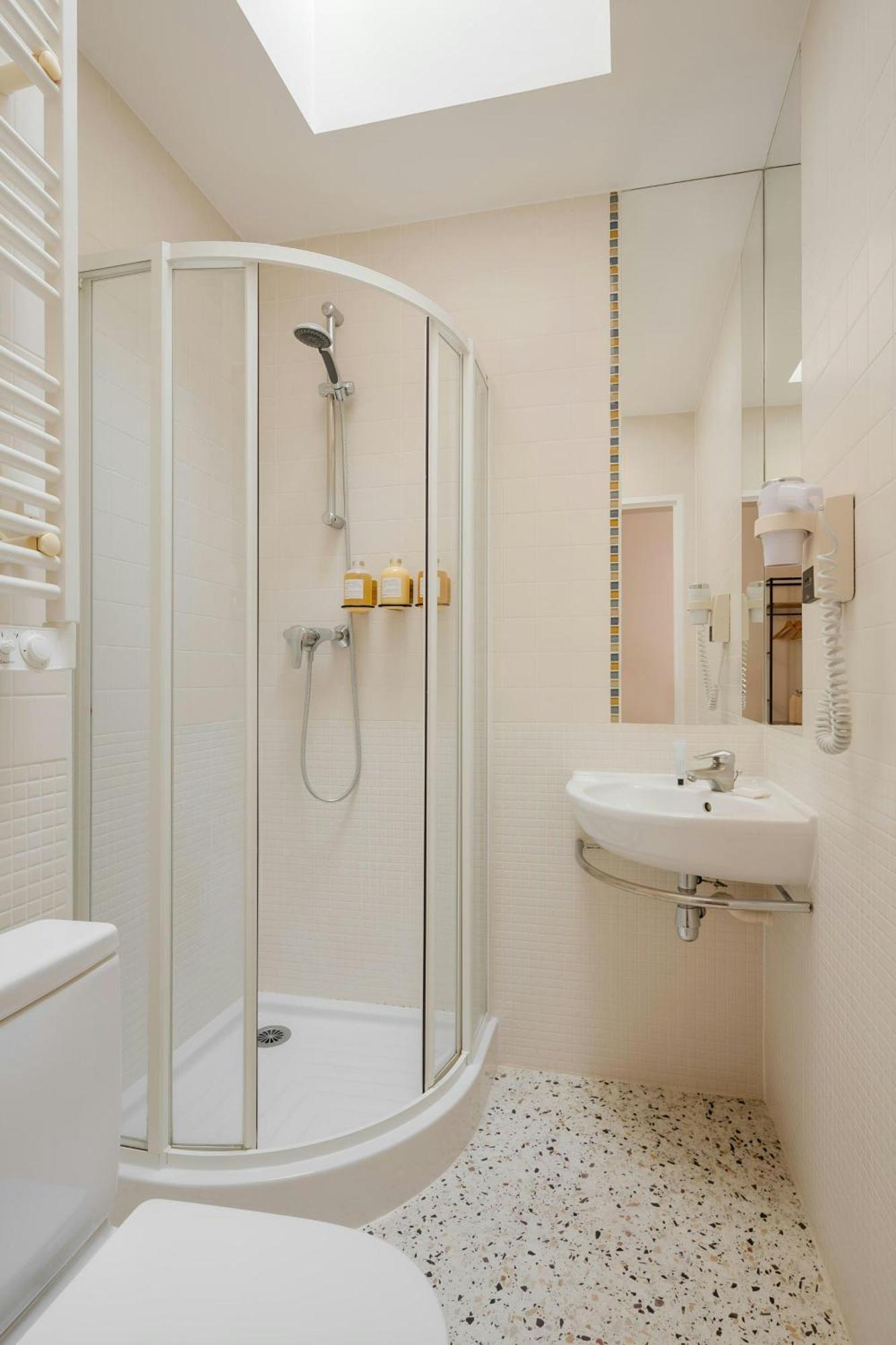 Quintinie Hotel 15Th Arrondissement, Sonder By Marriott Bonvoy Paris